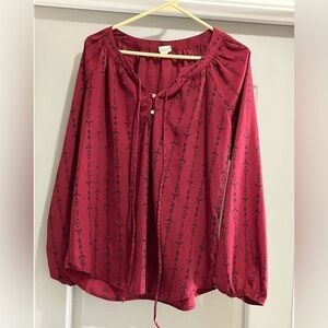 Ladies, pink owl, poets blouse